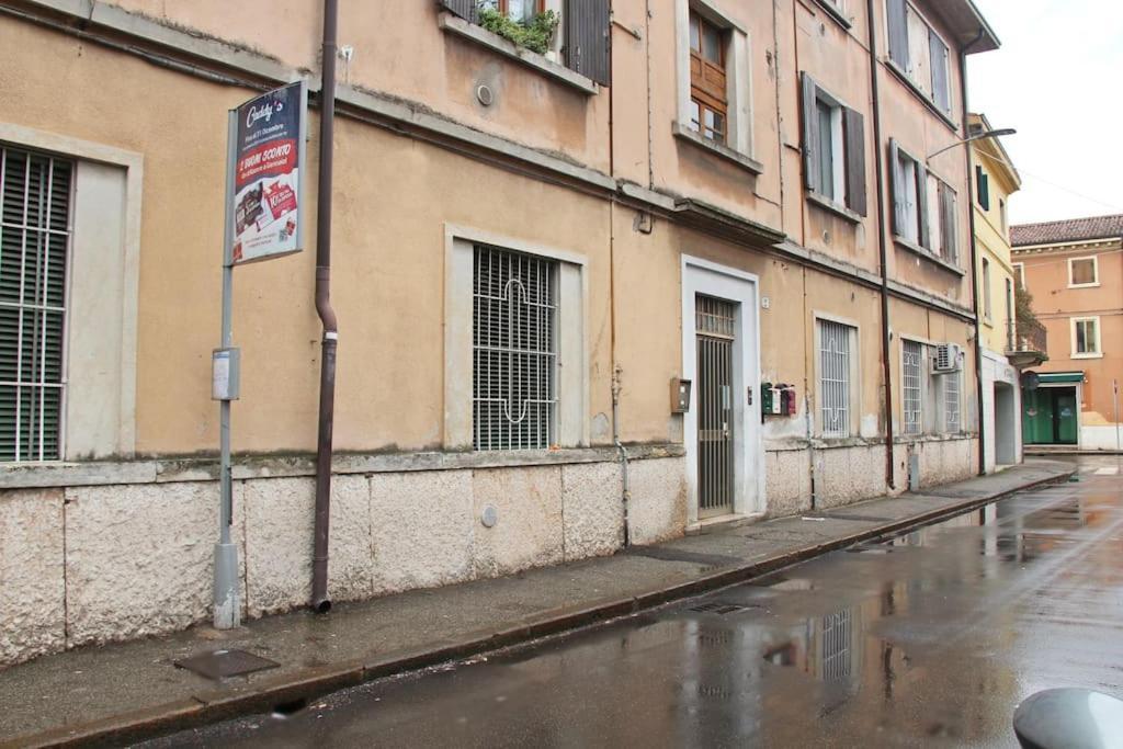 Casa Romeo Vinitaly - Free Parking - Wifi Apartman Verona Kültér fotó